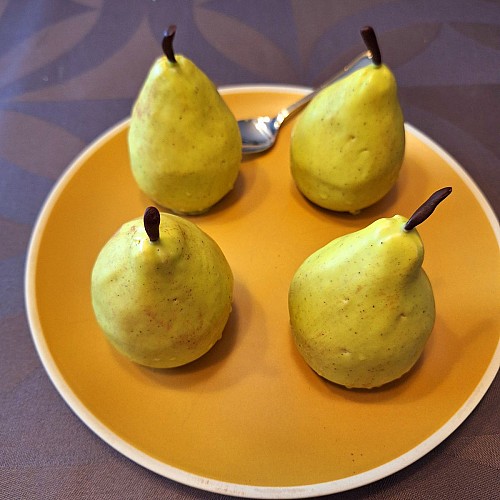 Poires en trompe l'oeil