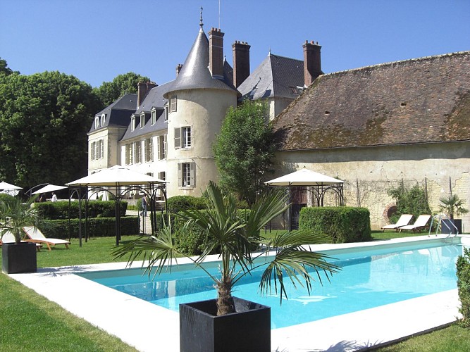 Chateau Piscine