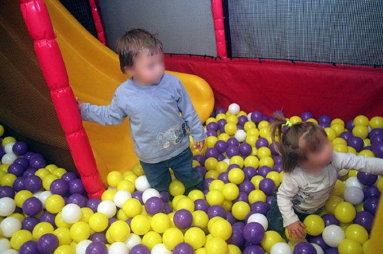 Indoor speeltuin - la piste de zim