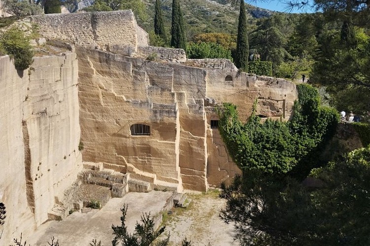 Théâtre des Carrières