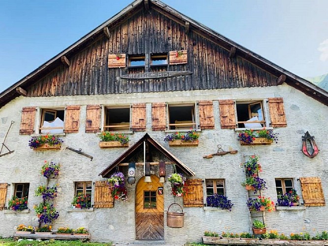 Berghütte „Refuge de Bise“