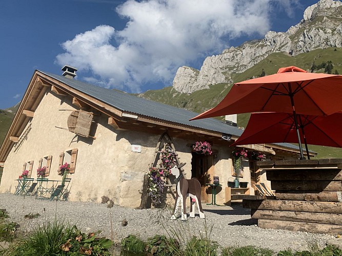 Berghütte „Refuge de Bise“