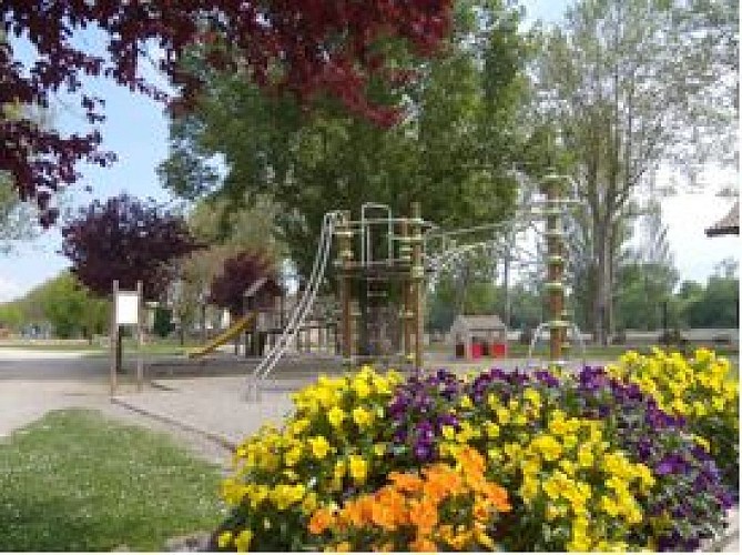 Lac de L'Isle-Jourdain