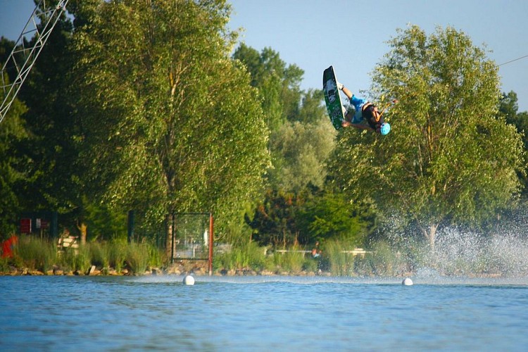 Lac de L'Isle-Jourdain