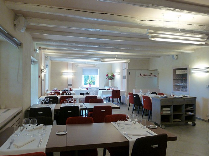 RESTAURANT - LE MONT DE FUANS_3