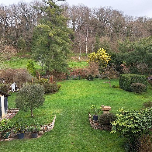 Jardin de la Maison Saint Genez à Eyres Moncube avec Gites de France