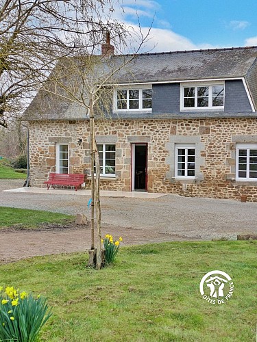 GÎTE DE VILLEFEU, 8 PERSONNES