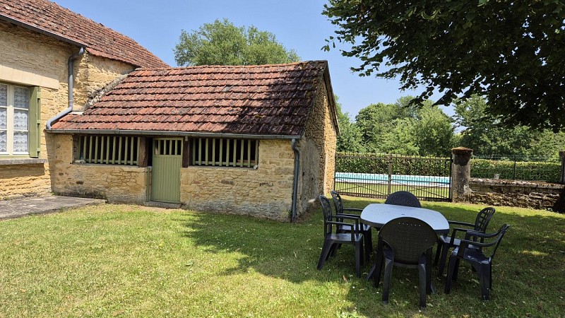Gîte Les Glycines piscine privée
