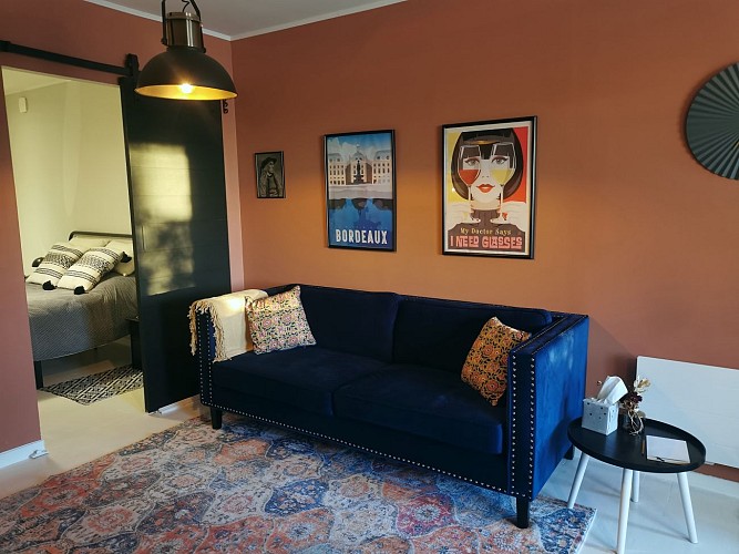 IMG_20250401_201328_edit_355650347980105