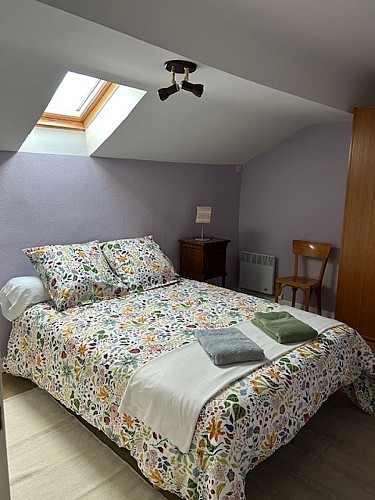 Chambre 2 (lit double)