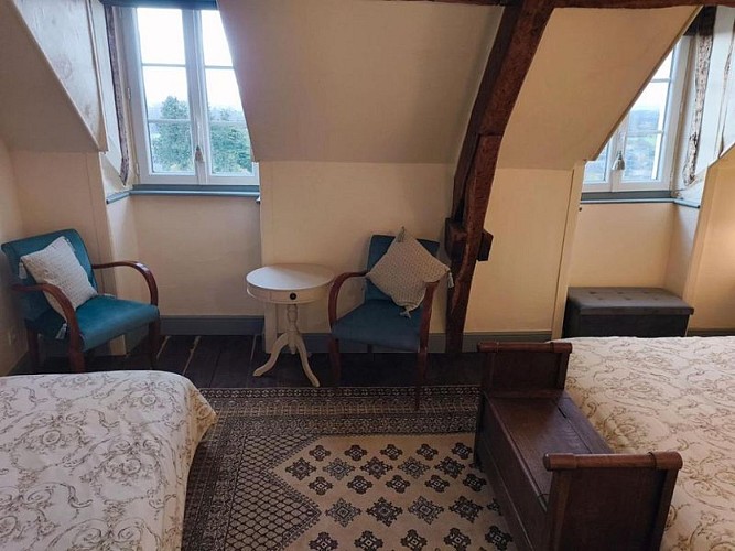 Au-Numero-Cinq-5-Domfront-800