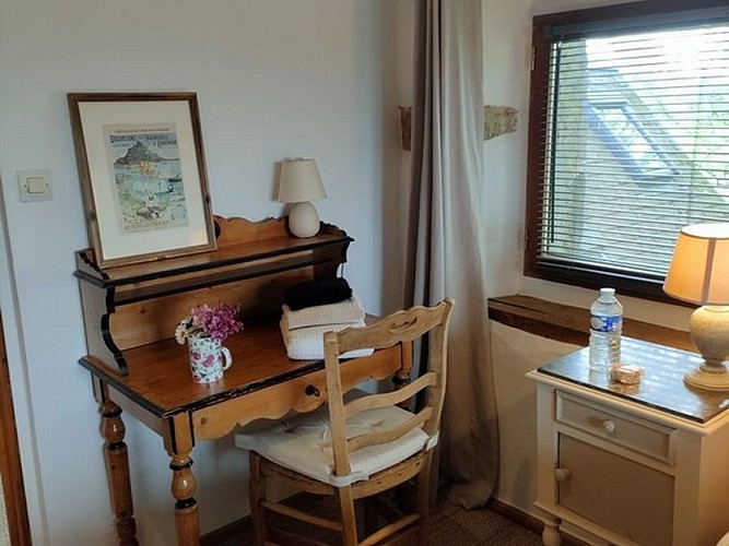 Le-Chat-La-Haute-Chapelle