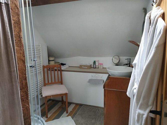 Le-Chat-La-Haute-Chapelle