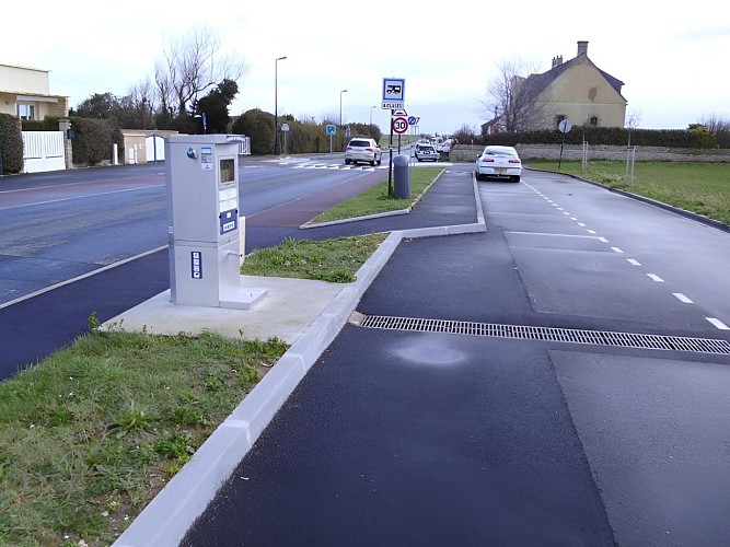 Aire de camping car communale de Luc Sur mer, Calvados, Normandie