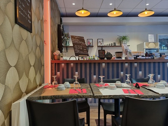 Uzerche crêperie chez jeanne