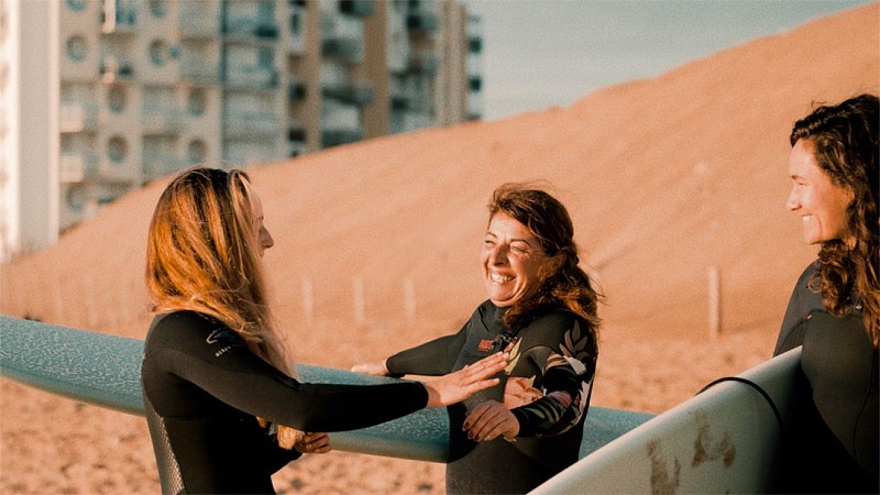 LA VAGABONDE SURF SCHOOL