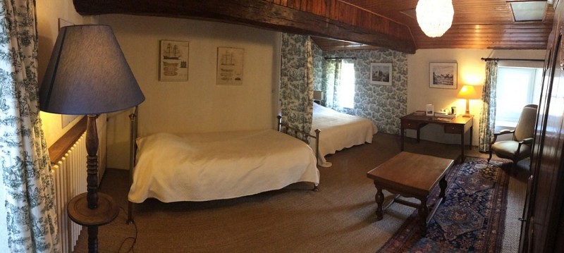 CHAMBRE D'HÔTES LOGIS DE LA DEVINIÈRE , GENERAL CATHELINEAU