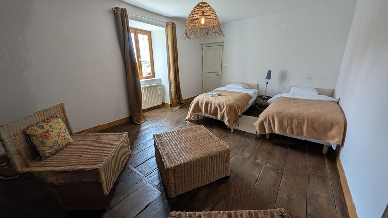 Gite La maison des Hortensias à Saint Gence en Haute-Vienne - chambre 1er étage_7