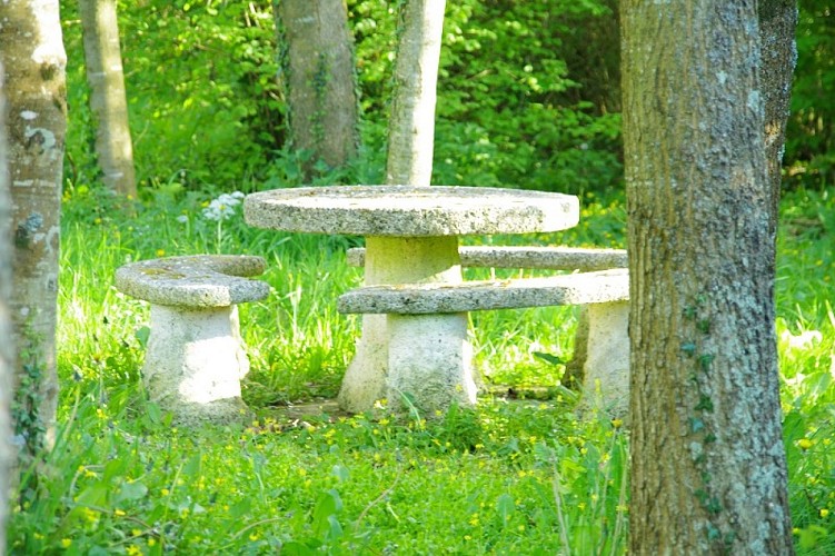 Chez Camille et Pierre - table extérieure 