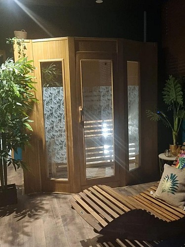 Il OU L' Esthétique bien être et Beauté (Sauna)