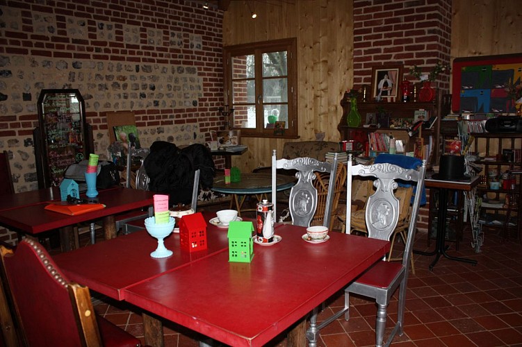 © La Dame au Chapeau  (7)