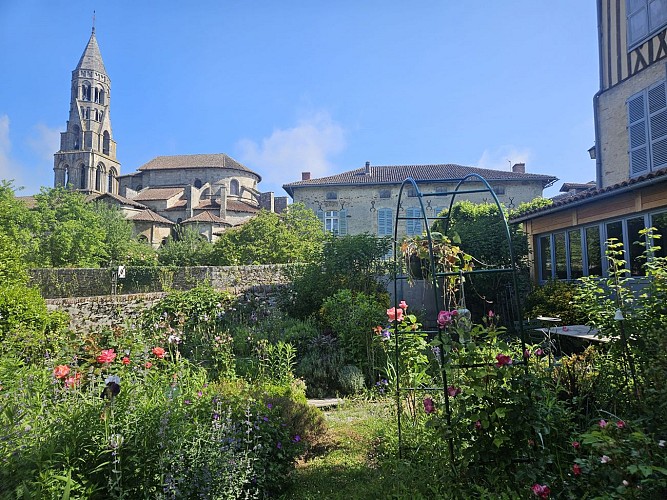 Vue depuis le jardin