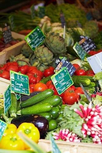 MARCHÉ DE BREM SUR MER