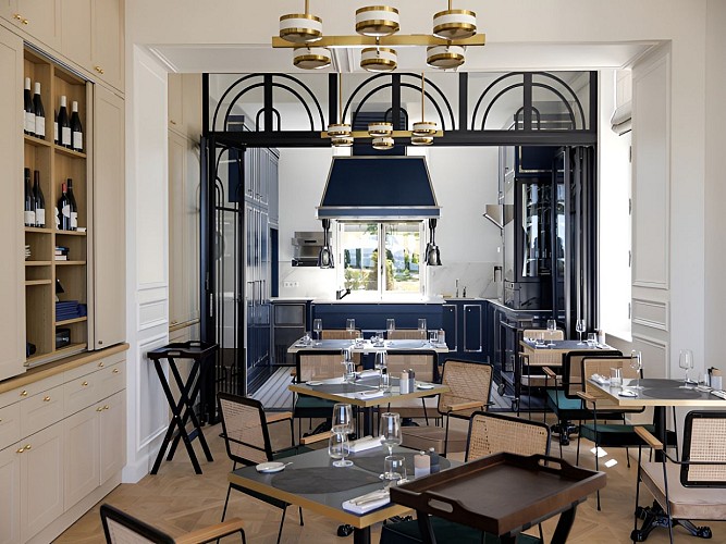 PHOTOS MAISON DOUCE EPOQUE-© 2025 Arthur JONCOUR, all rights reserved.309