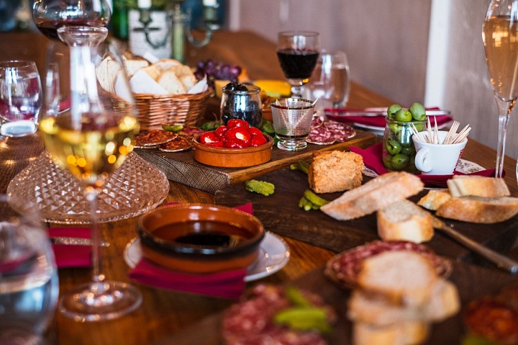 Assemblage bar à vins