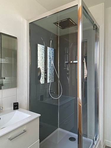 Appartement "Châteaux, poteries, vins et randonnées" N°2