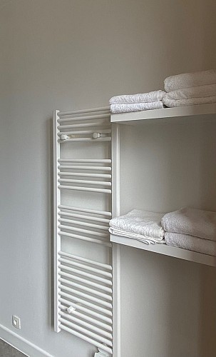 Appartement "Châteaux, poteries, vins et randonnées" N°2