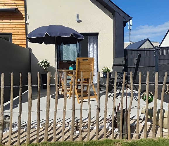 studio-les-jardins-de-la-breche-terrasse-2