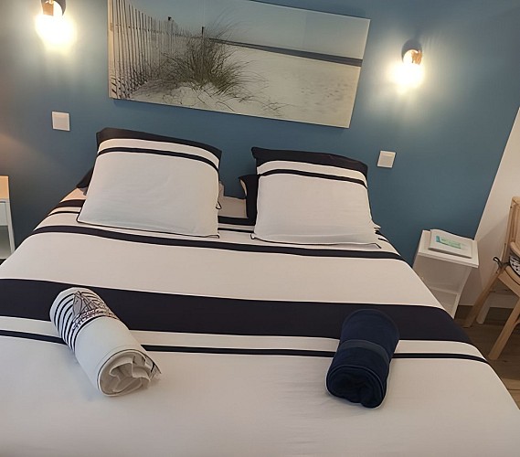 studio-les-jardins-de-la-breche-lit-1