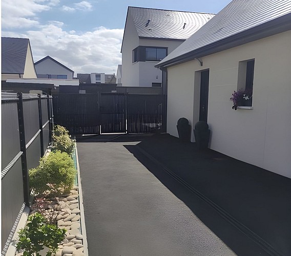 studio-les-jardins-de-la-breche-exterieur