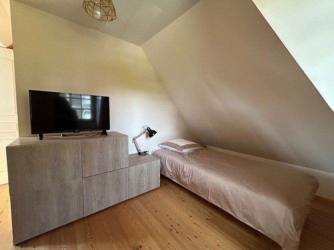 le-gite-des-milles-roses-villequier-mme-salle-10