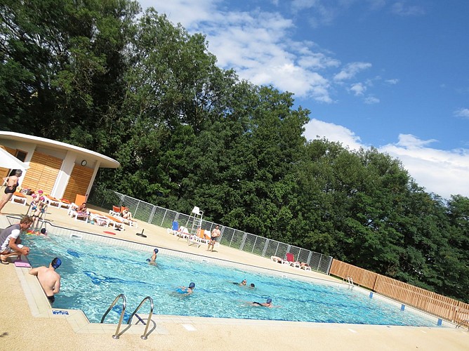 Piscine d'été