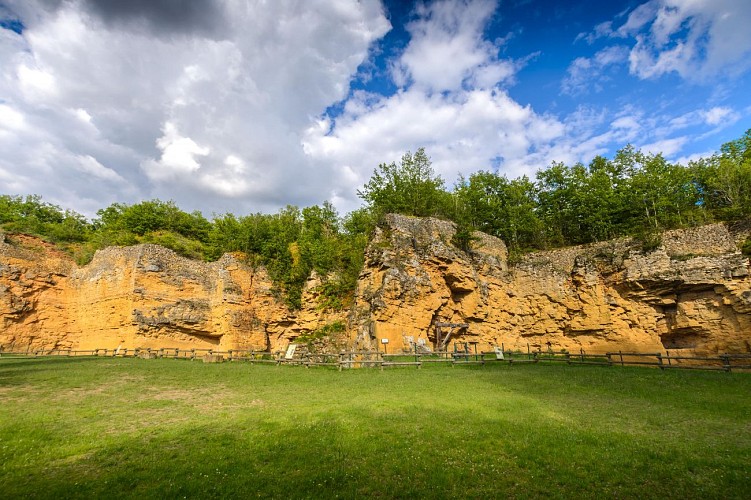 Glay limestone quarries