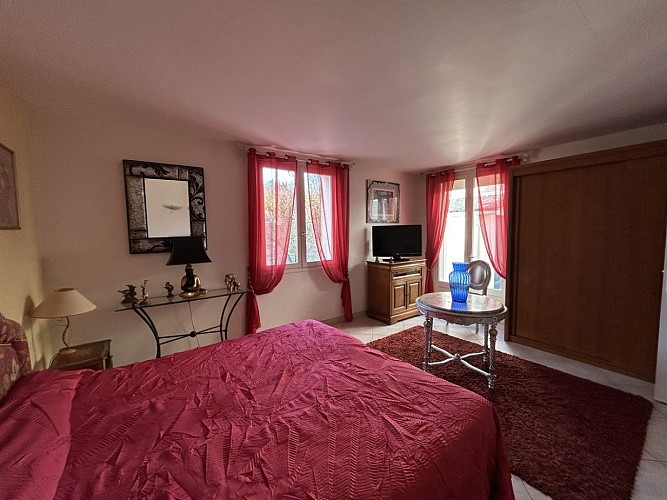 potin-villa-flavie-chambre-double-spacieuse-courseulles