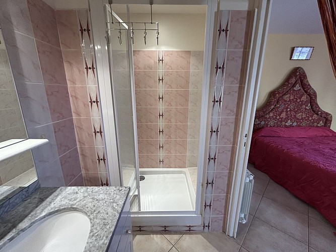 potin-villa-flavie-salle-de-bain-privée-courseulles