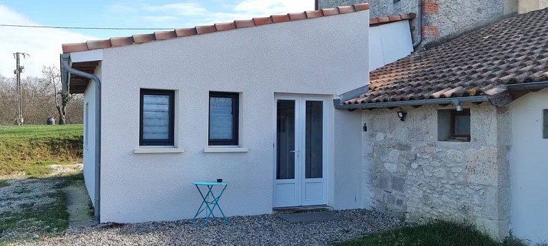 cf8dfb9f-3b59-4a4a-b8db-faa3ec6cc1b4_1