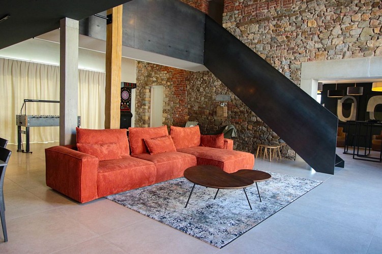 Rives903_Salon-redim_05-2025