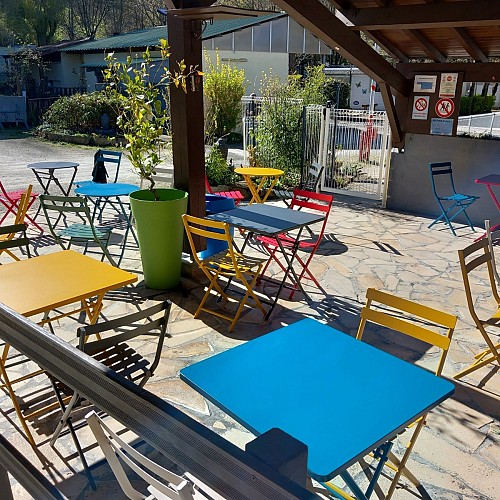 camping-las-prades-terrasse