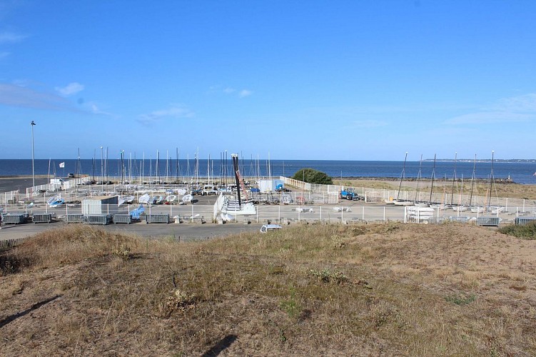 PARC À BATEAUX DU CENTRE NAUTIQUE DE ST-BREVIN
