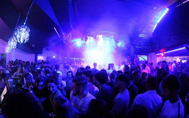 Discothèque Le Paradise