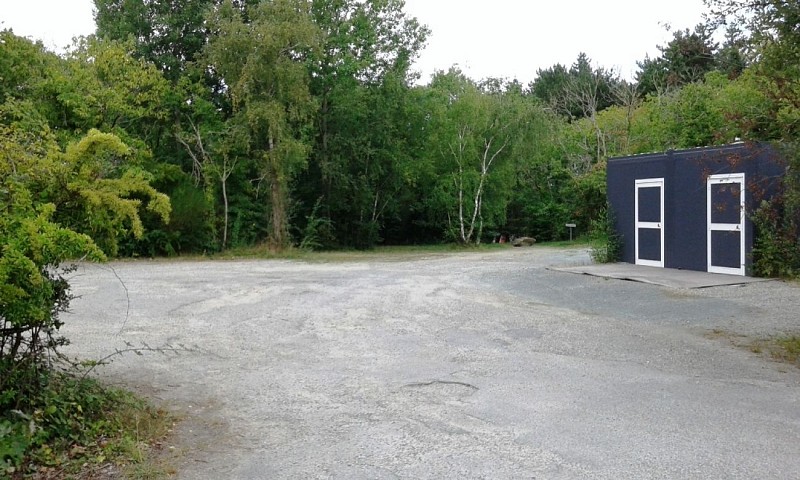 AIRE DE STATIONNEMENT