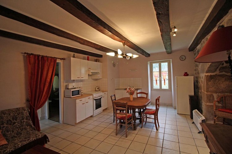 Gite "La Bachellerie" à Nedde  en Haute-Vienne (Limousin en Nouvelle Aquitaine)_3