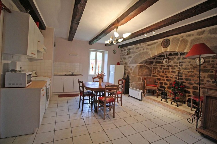 Gite "La Bachellerie" à Nedde  en Haute-Vienne (Limousin en Nouvelle Aquitaine)_4