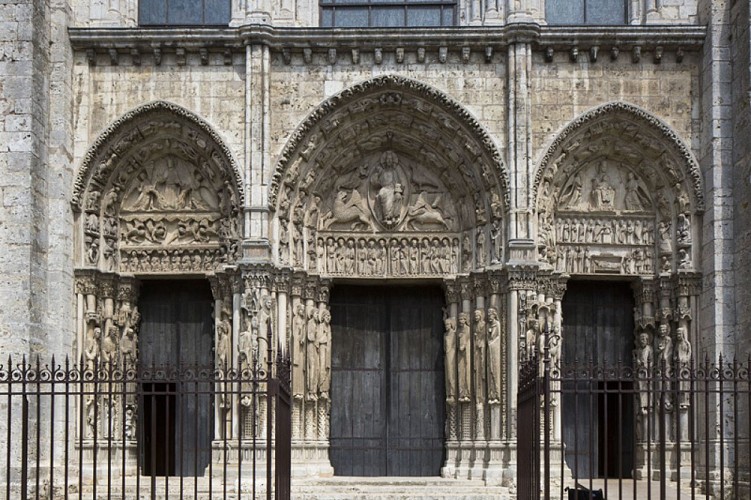 Cathédrale Notre-Dame de Chartres, portail Royal