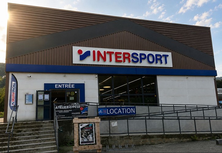Fiets-, MTB- en -verhuur - Intersport Samoëns - Parkeergarage Carrefour Market