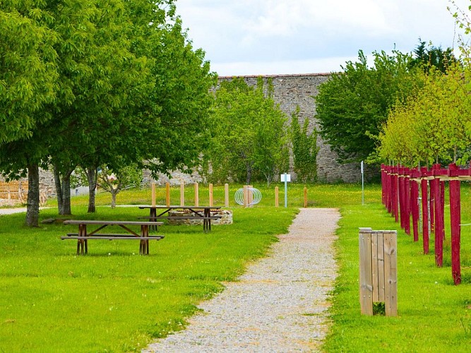 Aire de pique-nique - Parc du Vallon des Granges